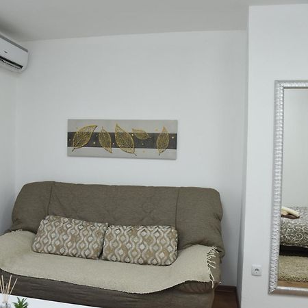 Apartmani Sofronic Loznica 1 Esterno foto