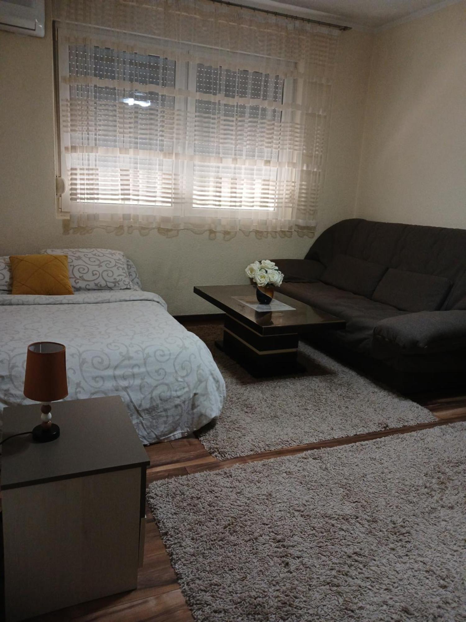 Apartmani Sofronic Loznica 1 Esterno foto